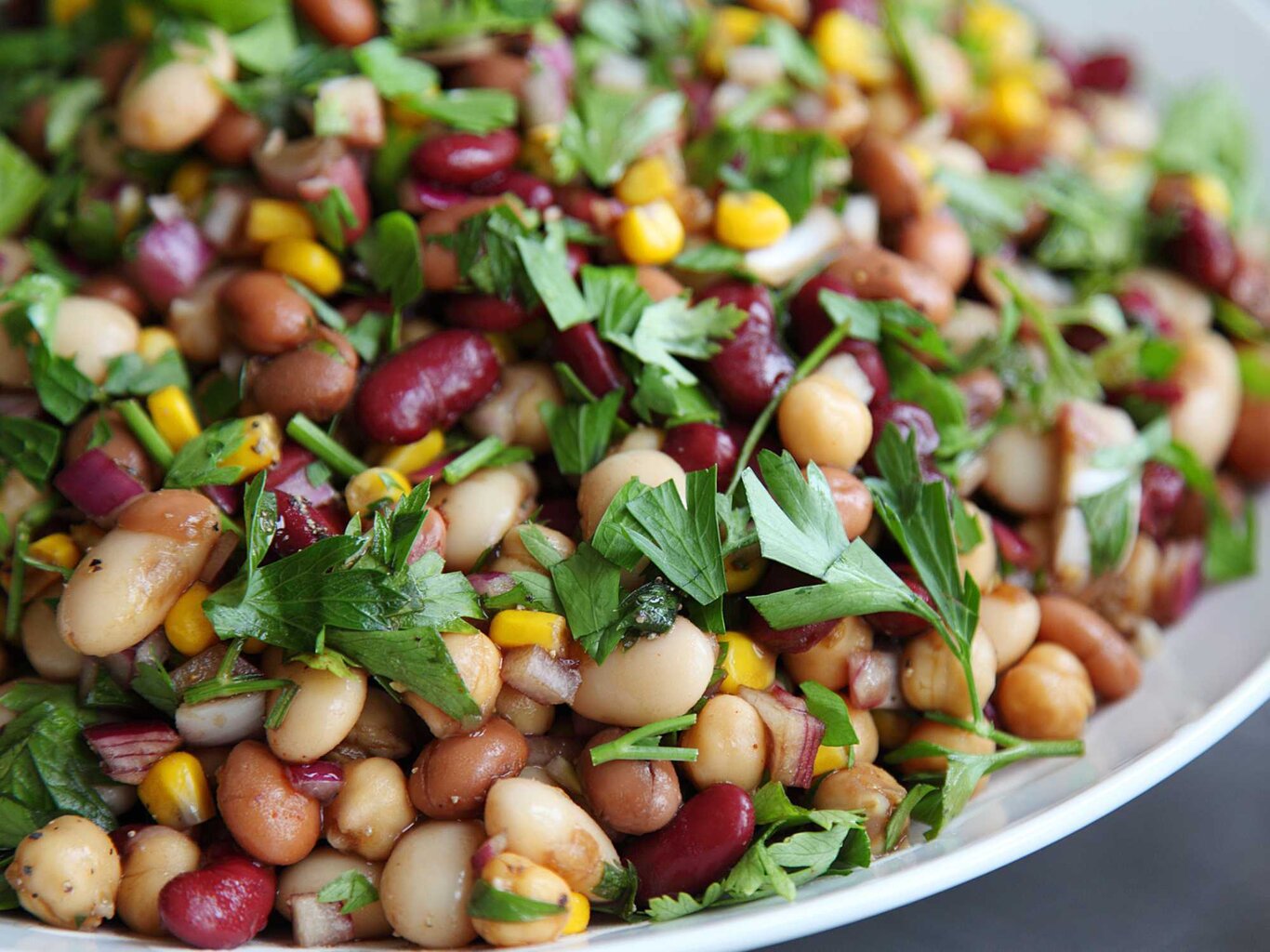 Schnell gemacht und voller mediterraner Aromen: Bohnensalat nach ...