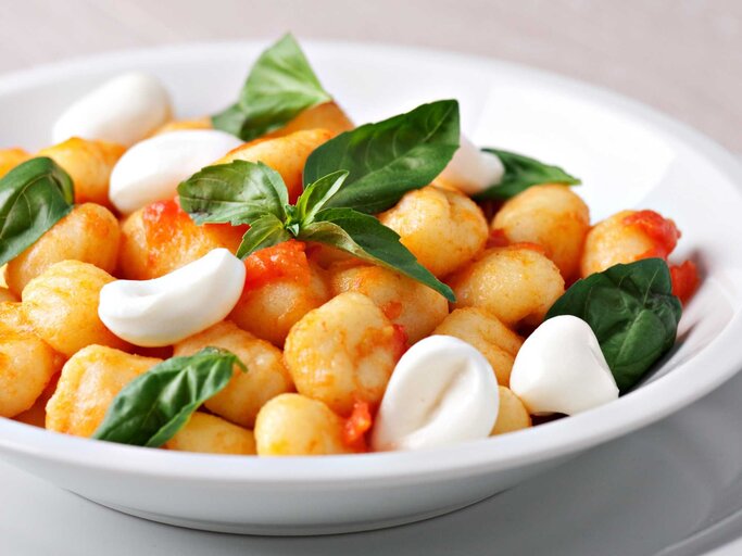 Gnocchi Caprese | © Getty Images/Foodstock / 500px