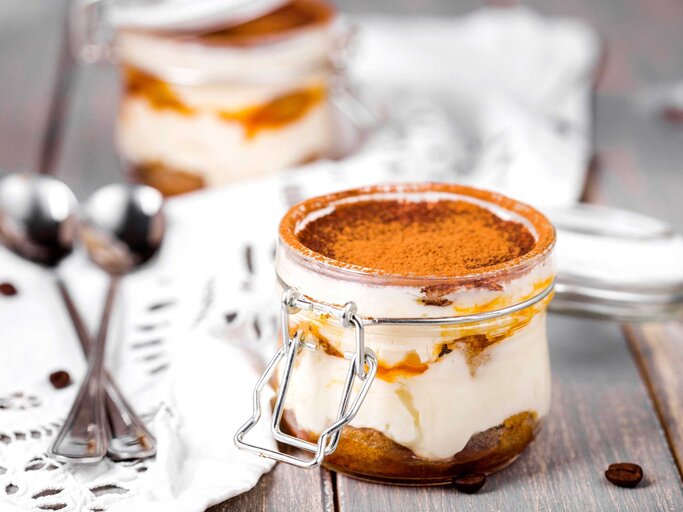 Ein Weckglas mit Lebkuchen Tiramisu | © Adobe Stock/pronina_marina